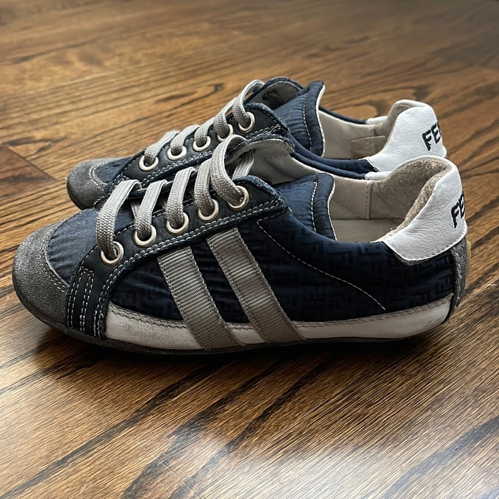 Fendi Kids Sneakers Size 30